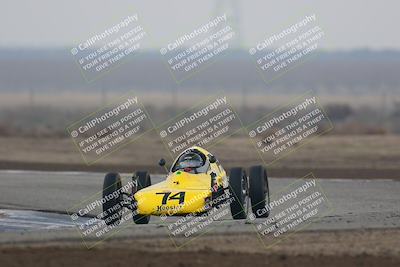 media/Jan-15-2022-CalClub SCCA (Sat) [[776520feee]]/Group 5/Race (Outside Grapevine)/